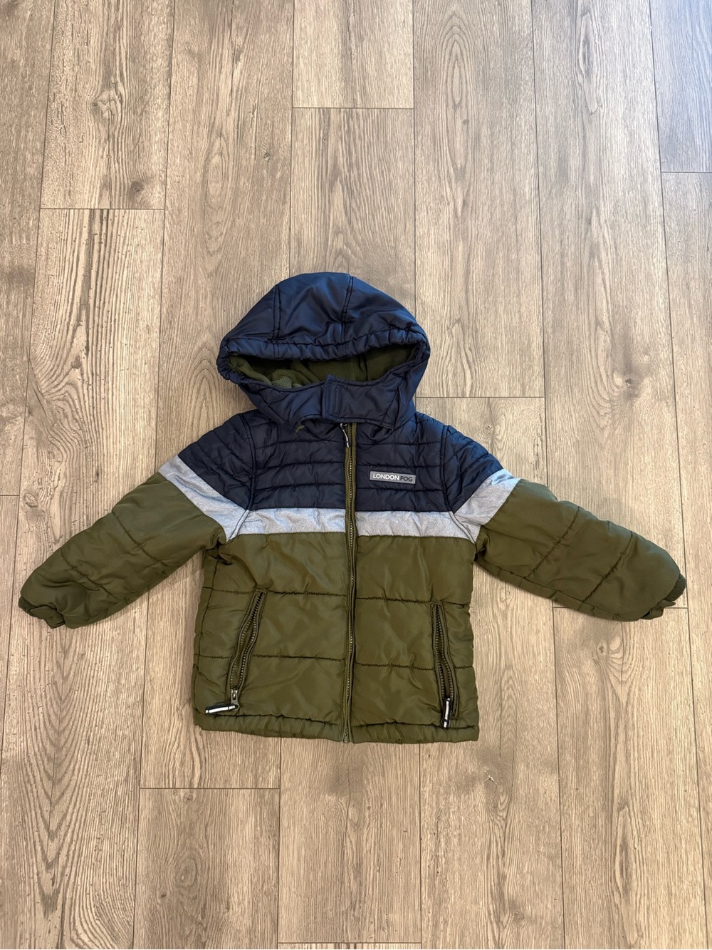 London Fog Full Zip Green & Blue Kid’s Boy’s Size: M (5/6)Puffer Jacket Coat